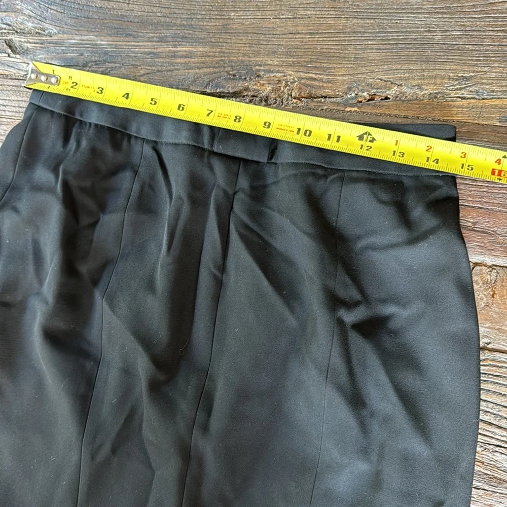 Giorgio‎ Armani wool midi length pencil skirt EUC size 42